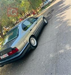 بی ئێم دەبڵیو سیریەس 5